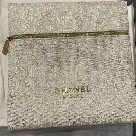 chanel make up pouch|Chanel gift with purchase.